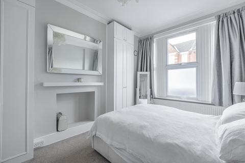 60a Heaton Road, Mitcham, CR4 2BU