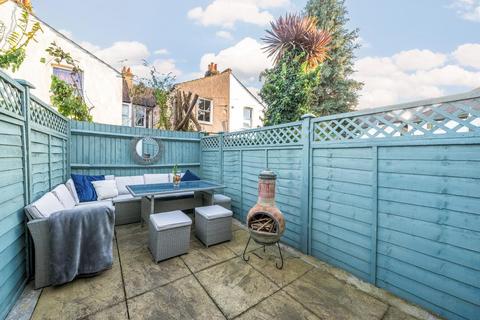 60a Heaton Road, Mitcham, CR4 2BU