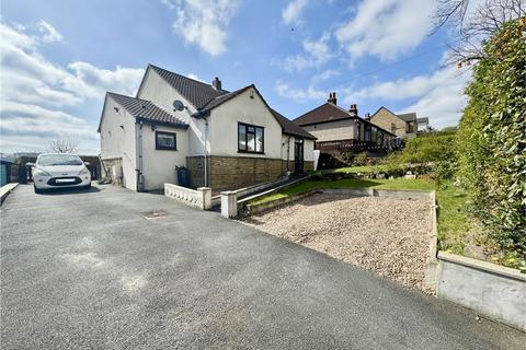 3 bedroom detached house for sale, Kaye Lane, Almondbury, Huddersfield, HD5 8XP