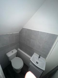 3 bedroom terraced house to rent, Ince Avenue, Anfield L4