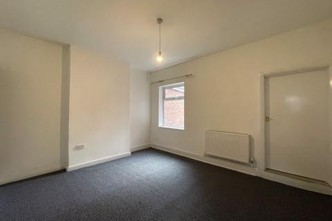 4 bedroom terraced house to rent, Stockland Green, Birmingham B23