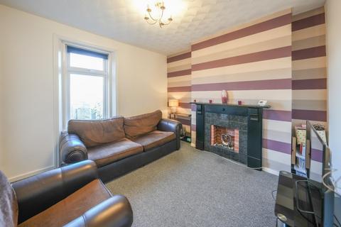 2 bedroom apartment for sale, Queen Victoria Street, Pelaw, NE10