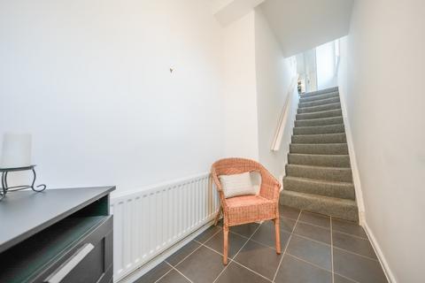 2 bedroom apartment for sale, Queen Victoria Street, Pelaw, NE10