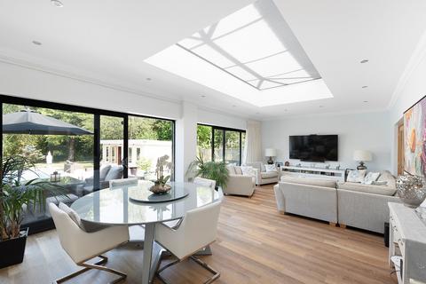 4 bedroom detached house for sale, Bury St. Edmunds, Suffolk