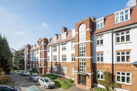 2 bedroom apartment to rent, Highland Road, Crystal Palace, SE19