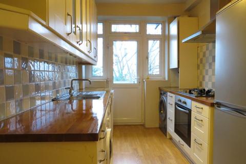 2 bedroom apartment to rent, Highland Road, Crystal Palace, SE19