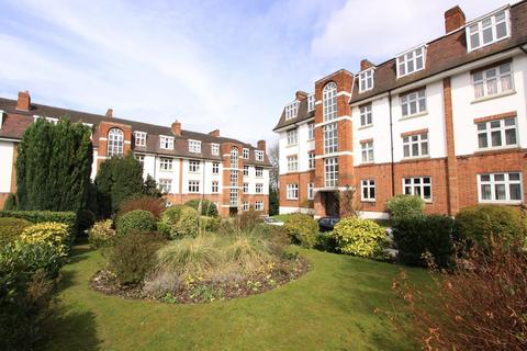 2 bedroom apartment to rent, Highland Road, Crystal Palace, SE19