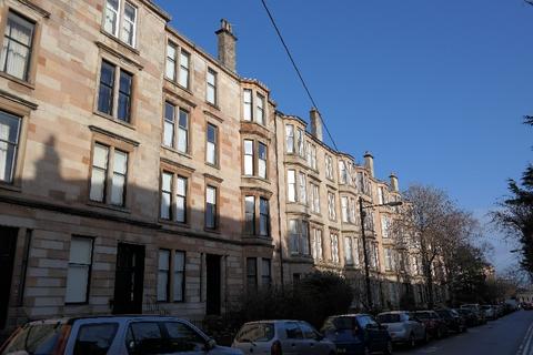 5 bedroom flat to rent, Hillhead Street, Glasgow G12