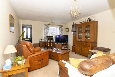 2 bedroom terraced house for sale, Appledown Close, Alresford