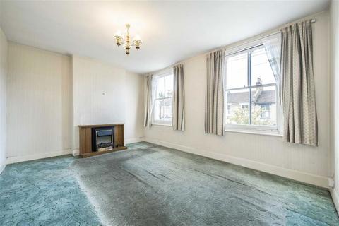 3 bedroom terraced house for sale, Gellatly Road, London SE14