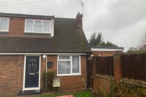 1 bedroom maisonette to rent, The Spur, Burnham SL1