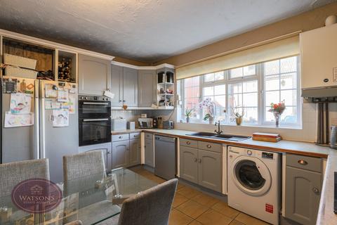 3 bedroom terraced house for sale, West Street, Kimberley, Nottingham, NG16