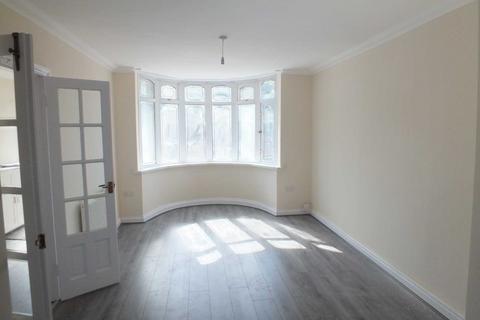 4 bedroom semi-detached house to rent, Gravelly Lane, Birmingham