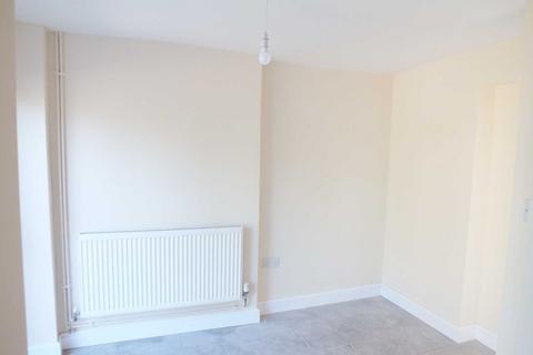 4 bedroom semi-detached house to rent, Gravelly Lane, Birmingham