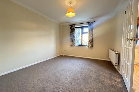 1 bedroom flat to rent, Newtown Potton Bedfordshire