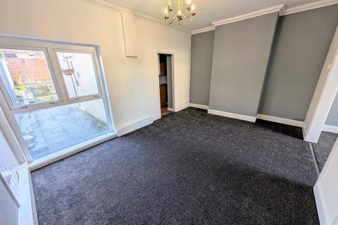 3 bedroom terraced house to rent, Stockton Road, Newport,