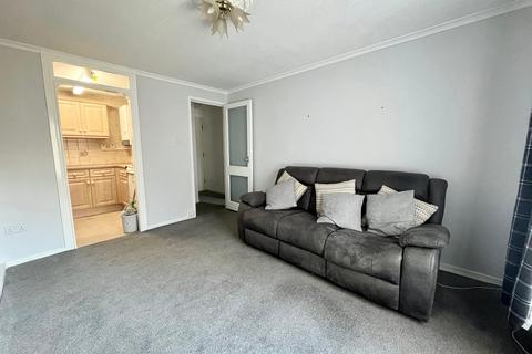 1 bedroom flat to rent, Oriole House, Forest Hall, NE12