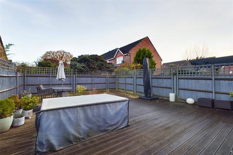 3 The Warren, Three Mile Cross, Reading, RG7 1NZ