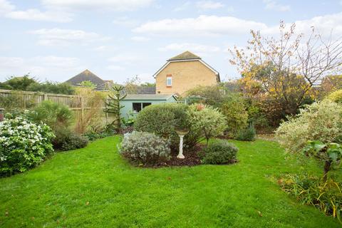 3 bedroom detached bungalow for sale, Kimberley Grove, Seasalter, CT5