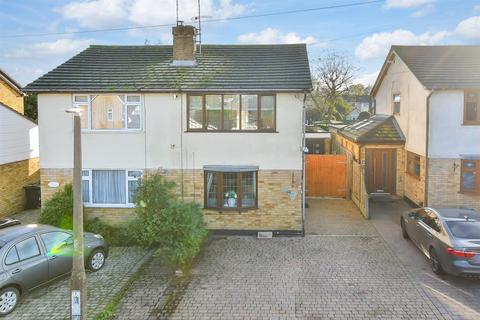 2 bedroom semi-detached house for sale, St. David's Way, Wickford, Essex