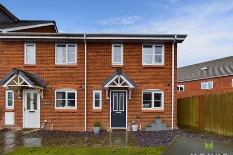 2 bedroom end of terrace house for sale, Parc Hafod, Four Crosses, Llanymynech