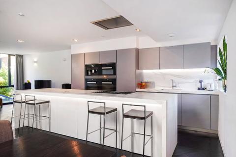 3 bedroom end of terrace house for sale, Camden Mews, Camden