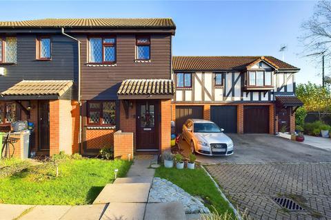 2 bedroom terraced house for sale, Windmill Field, Surrey GU20