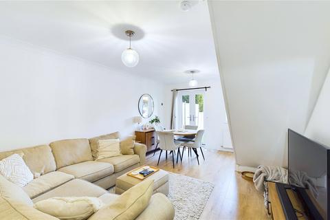 40 Windmill Field, Windlesham, GU20 6QD