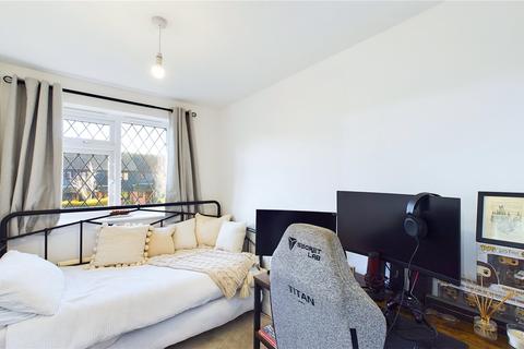 40 Windmill Field, Windlesham, GU20 6QD