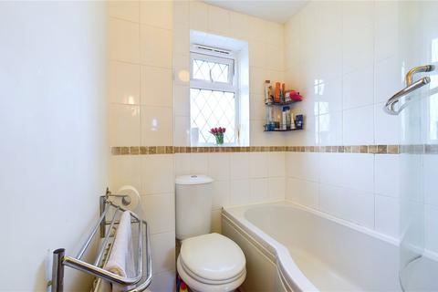 40 Windmill Field, Windlesham, GU20 6QD