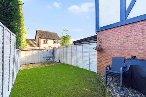 40 Windmill Field, Windlesham, GU20 6QD