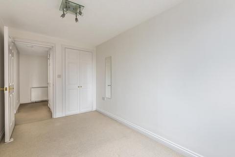 2 bedroom flat for sale, Newbury,  Berkshire,  RG14