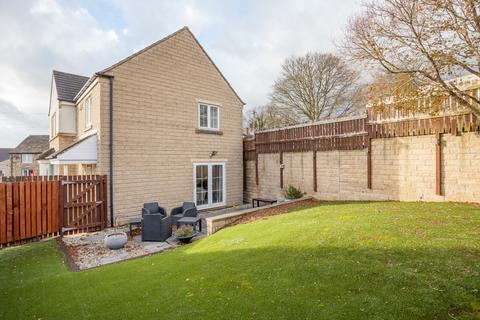 4 bedroom detached house for sale, Cuniver Court, Liversedge, WF15