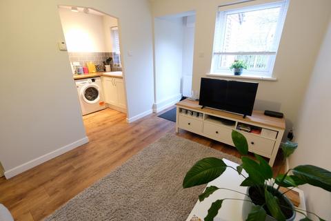 1 bedroom ground floor maisonette for sale, Dapple Place, Marchwood SO40