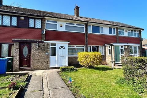 3 bedroom townhouse for sale, Trent Avenue, Heywood, Greater Manchester, OL10