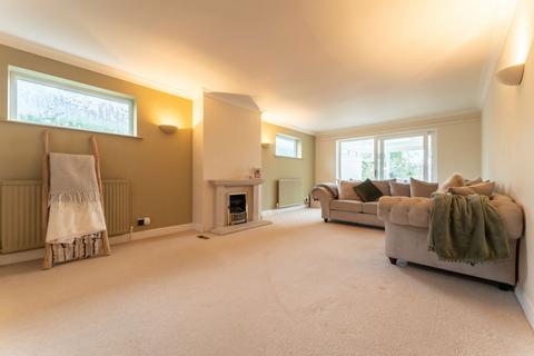 4 bedroom detached bungalow for sale, Millfield Lane, York YO26