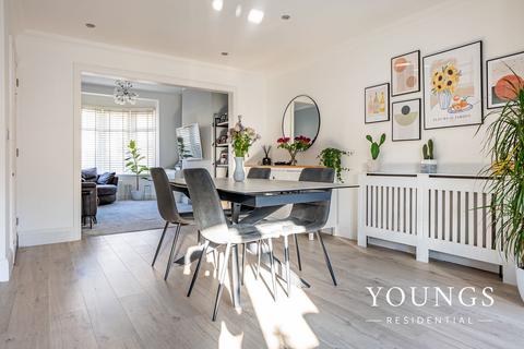 292 Central Avenue, Southend-on-sea, SS2 4EE