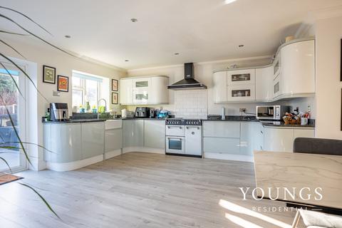 292 Central Avenue, Southend-on-sea, SS2 4EE