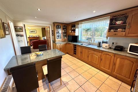 4 bedroom property with land for sale, Maesycrugiau, Pencader