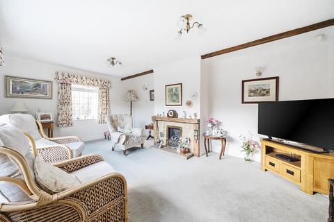 The New Bungalow Back Lane, Bramham, Wetherby, LS23 6QR