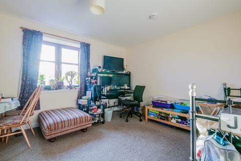 2 bedroom flat for sale, Farmers Hall, Aberdeen AB25