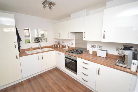 4 bedroom townhouse for sale, Woodside Court, Middleton, Leeds, West Yorkshire