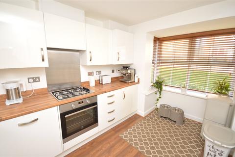 4 bedroom townhouse for sale, Woodside Court, Middleton, Leeds, West Yorkshire