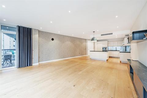 3 bedroom flat to rent, Hepworth Court, Grosvenor Waterside, 30 Gatliff Road, Chelsea, London SW1W