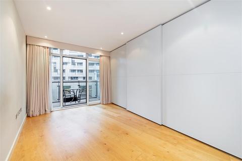 3 bedroom flat to rent, Hepworth Court, Grosvenor Waterside, 30 Gatliff Road, Chelsea, London SW1W