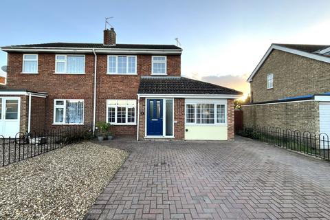 3 bedroom semi-detached house for sale, Doddington PE15