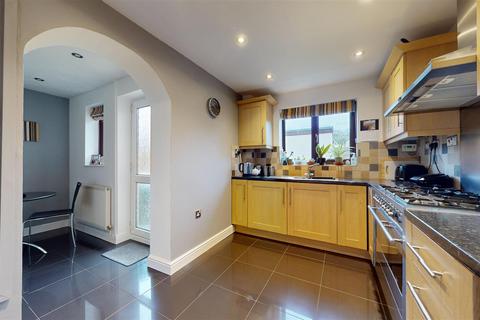 3 bedroom detached house for sale, Staddlestones, Midsomer Norton, Radstock