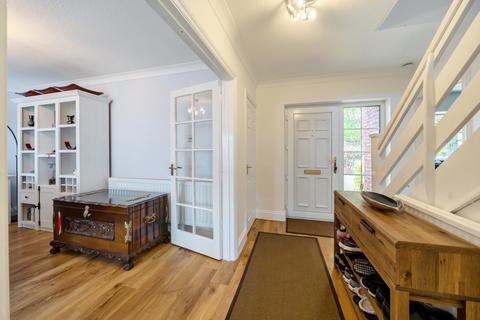 Greenhurst Bracknell Lane, Hartley Wintney, Hook, RG27 8QQ