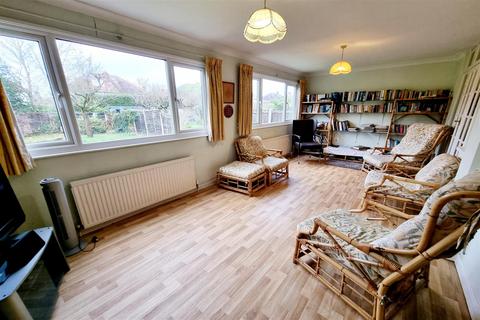 3 bedroom semi-detached house for sale, Freston Gardens, Cockfosters, EN4