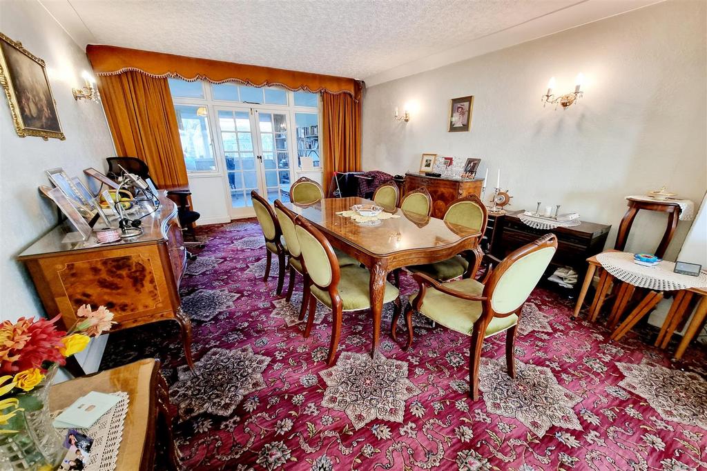 Dining area: